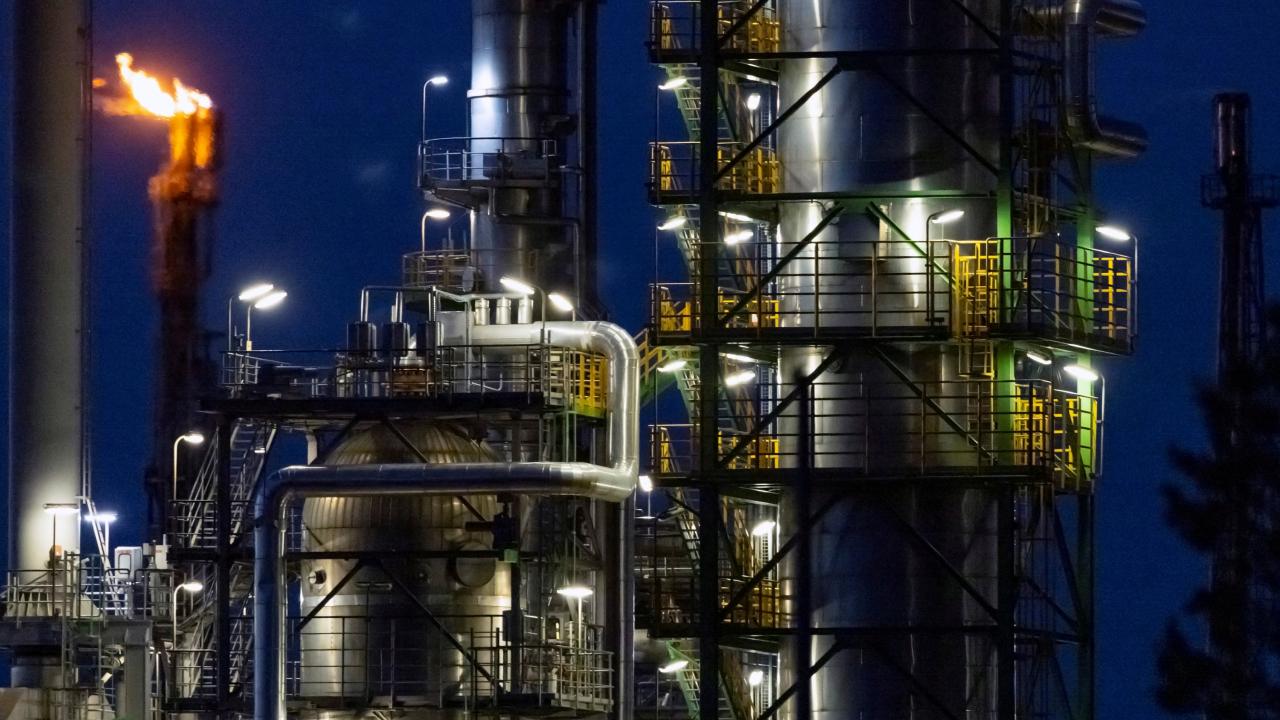 rosneft-germany-reuters-1917031.jpg