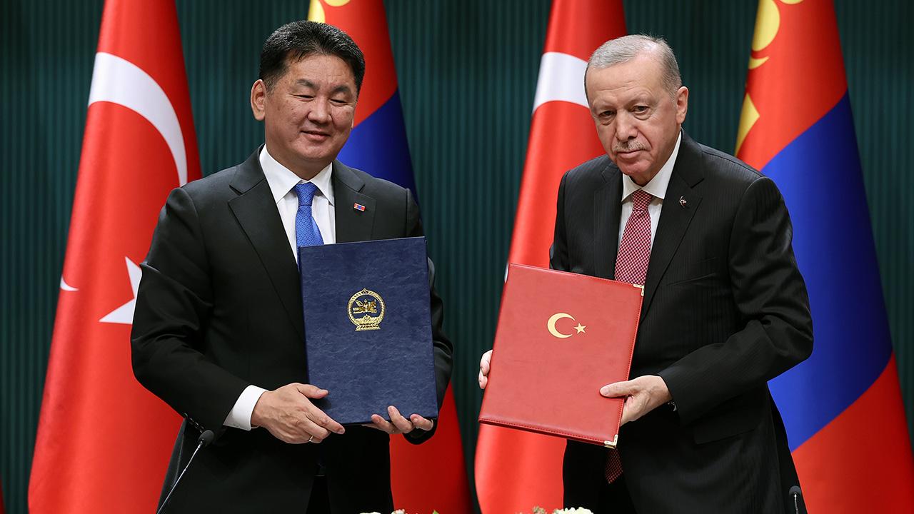 turkiye-mogolistan-anlasma-aa-2323324.jpg