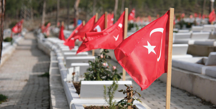 Her şeyin nasıl değiştiğini en iyi, intihar etmekten vazgeçen kadınları dinleyince anlıyorsunuz... Her şeyin nasıl değiştiğini en iyi, intihar etmekten vazgeçen kadınları dinleyince anlıyorsunuz...