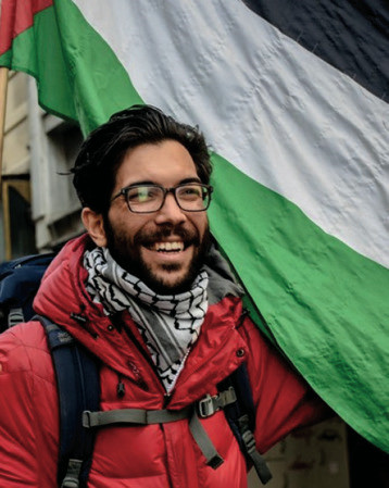 Benjamin Ladraa. Benjamin Ladraa.