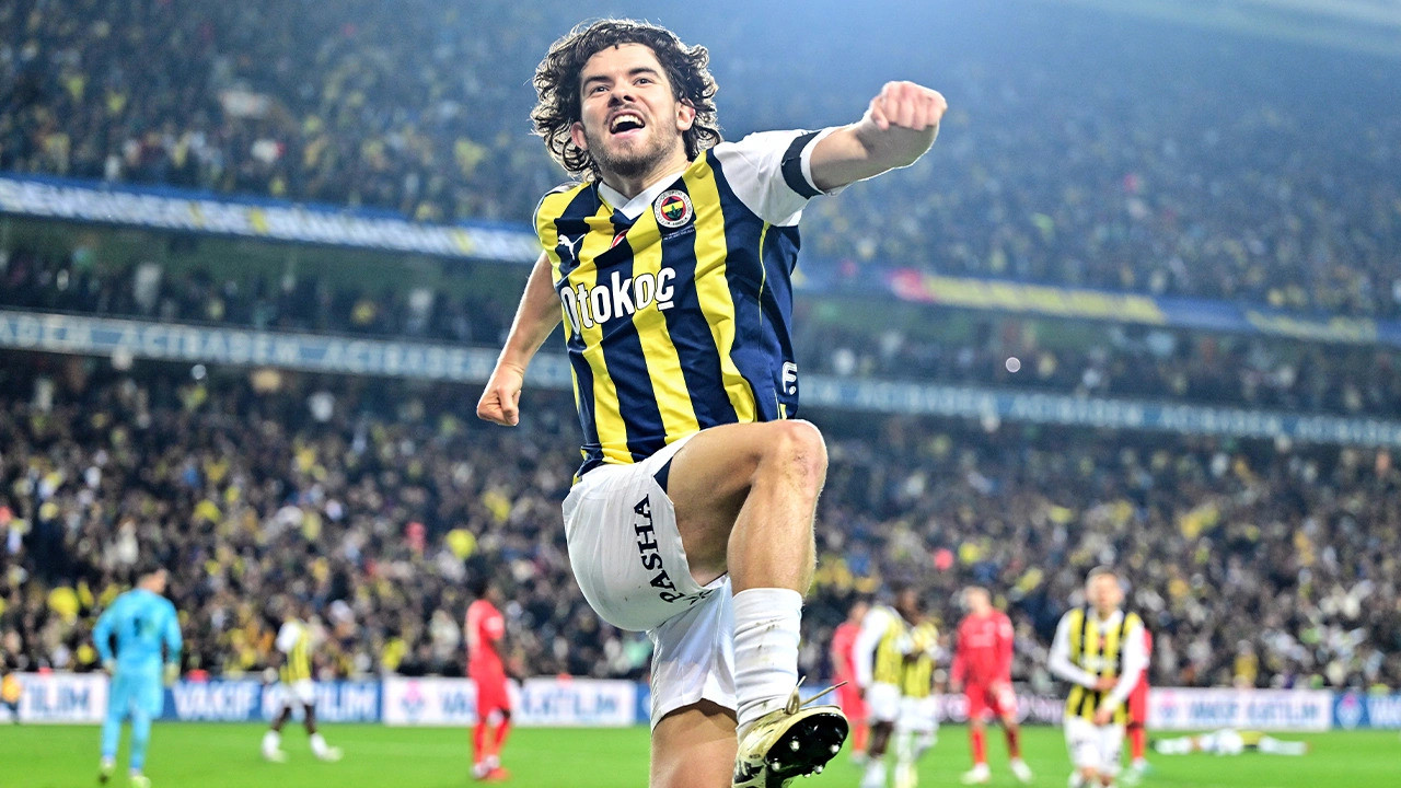 resized_fccf7-317082fdfenerbahcedeferdikadioglutaraftarlarimizinonundegolatmakbenicokmutluediyorsraq.webp
