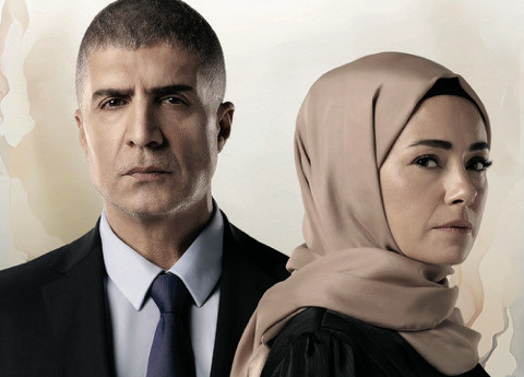 Özcan Deniz ve Özgü Namal. Özcan Deniz ve Özgü Namal.