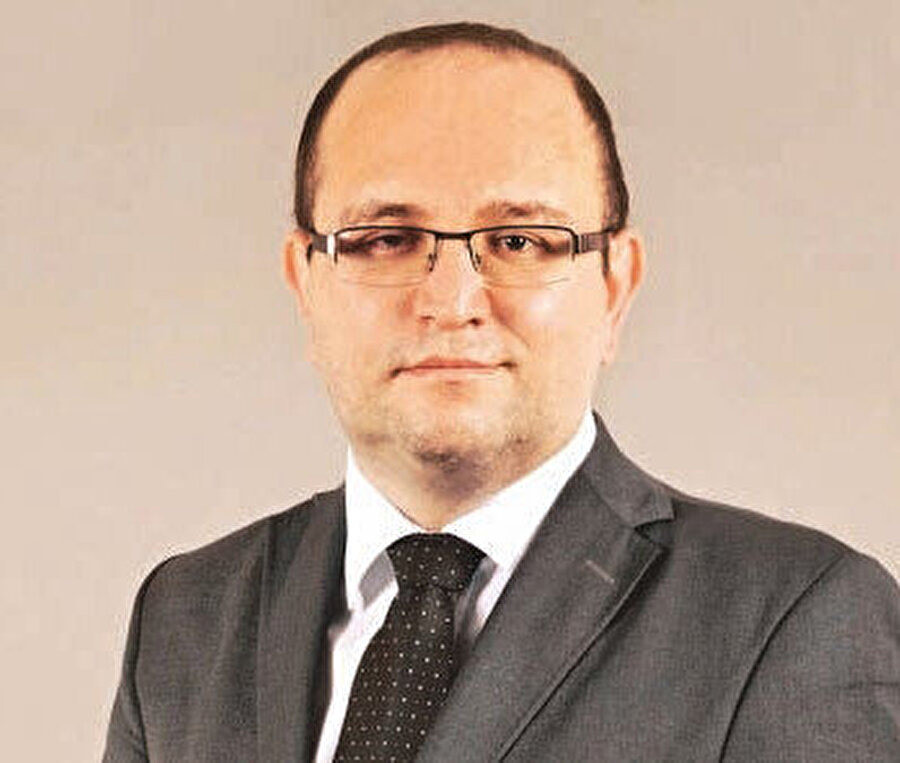 Prof. Dr. Kadir Tuna. Prof. Dr. Kadir Tuna.