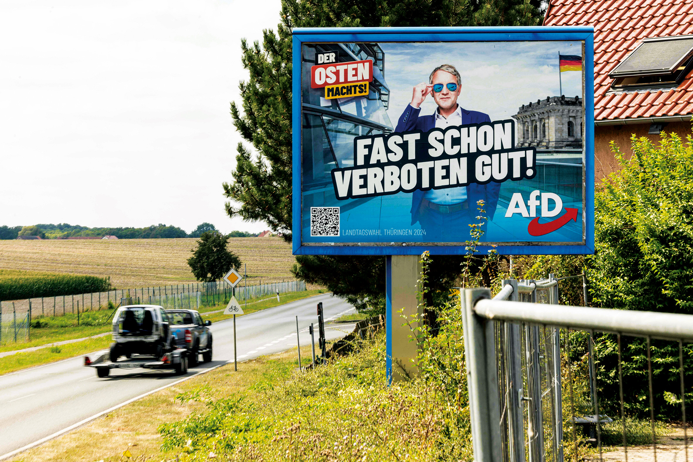 AfD'nin Alman parlamentosunda daha güçlü bir şekilde temsil edilmesi, ülkenin siyasi istikrarını ciddi şekilde tehdit edebilir. AfD'nin Alman parlamentosunda daha güçlü bir şekilde temsil edilmesi, ülkenin siyasi istikrarını ciddi şekilde tehdit edebilir.