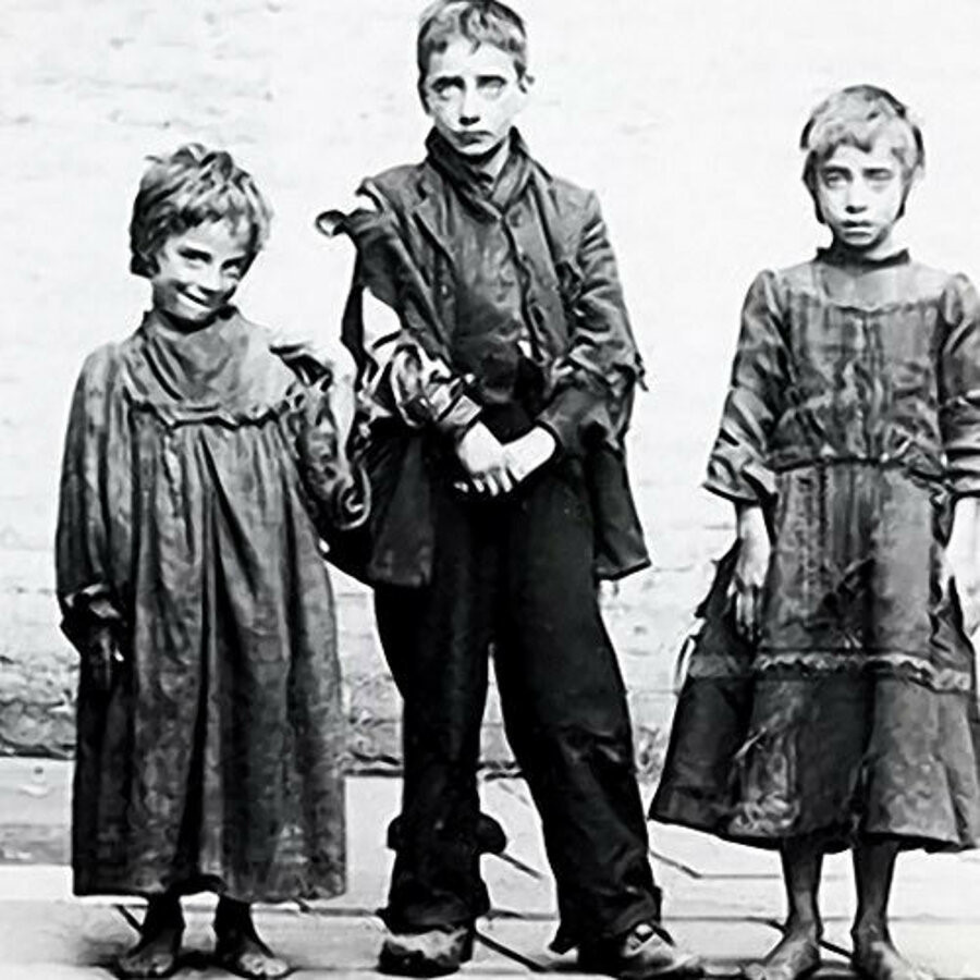 Quilliam, 1896'da kimsesiz çocuklar için  Quilliam, 1896'da kimsesiz çocuklar için